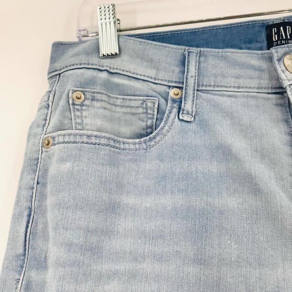 Gap Mid Rise Skinny Jeans Light Wash Size 31 Tall - Picture 2 of 8